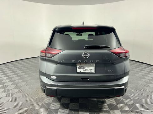 Used 2024 Nissan Rogue SV FWD image 4