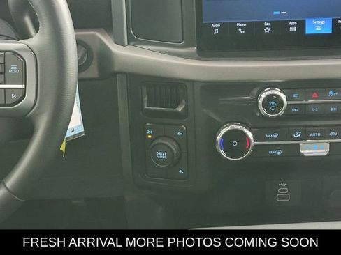 Used 2025 Ford F150 XLT w/ Equipment Group 301A Standard image 24