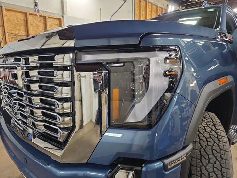 New 2026 GMC Sierra 3500 Denali image 28