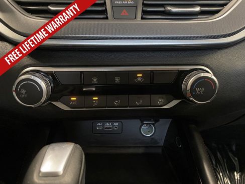 Used 2023 Nissan Altima 2.5 SR AWD/4WD image 33