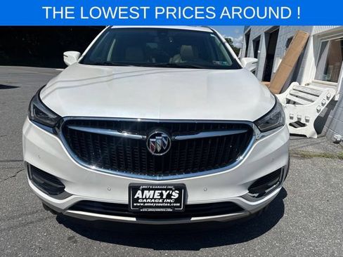 Used 2018 Buick Enclave Premium w/ Experience Buick Package AWD/4WD image 2