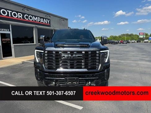 Used 2024 GMC Sierra 2500 Denali Ultimate AWD/4WD image 15