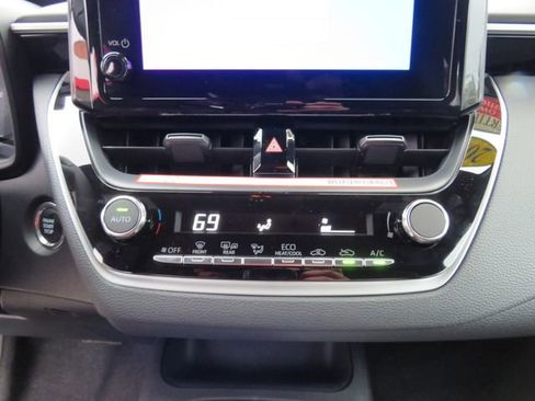 Certified 2026 Toyota Corolla SE image 26