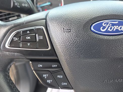 Used 2019 Ford EcoSport SE AWD/4WD image 16