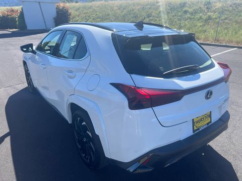 Used 2024 Lexus UX 250h F Sport image 8