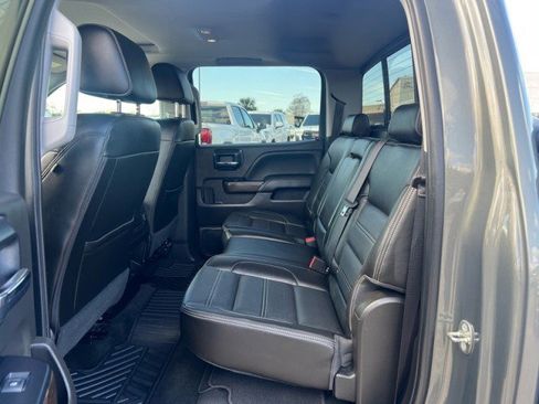 Used 2018 GMC Sierra 1500 Denali image 28