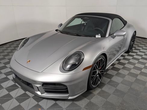 New 2026 Porsche 911 Carrera 4S image 37