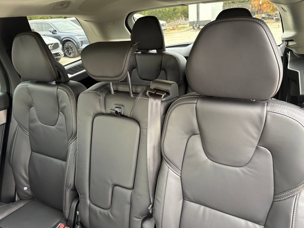 New 2026 Volvo XC90 B6 Ultra w/ Protection Package Premier AWD/4WD image 24