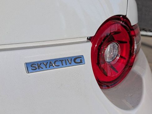 New 2025 MAZDA MX-5 Miata Club w/ Weather Package image 15