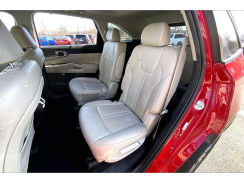 Used 2023 Kia Sorento SX Prestige w/ Panoramic Sunroof Package image 22