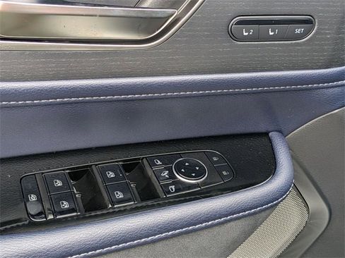 New 2026 INFINITI QX80 4WD image 16