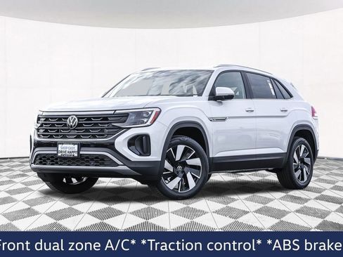 New 2026 Volkswagen Atlas Cross Sport SE FWD image 2