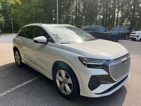 Used 2022 Audi Q4 e-tron Prestige AWD/4WD image 2