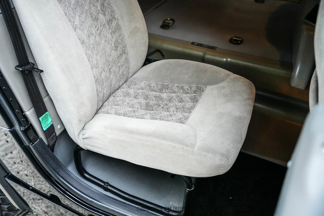 Used 2000 HUMMER H1 4-Door Hard Top AWD/4WD image 43