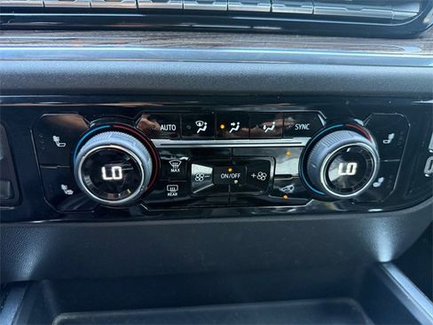 Used 2024 Chevrolet Silverado 1500 LT Trail Boss w/ Convenience Package II image 20