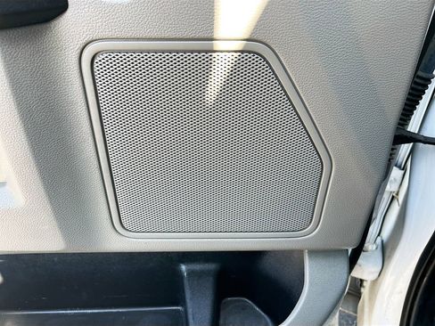 Used 2019 Ford F150 XL w/ Equipment Group 101A Mid RWD image 18