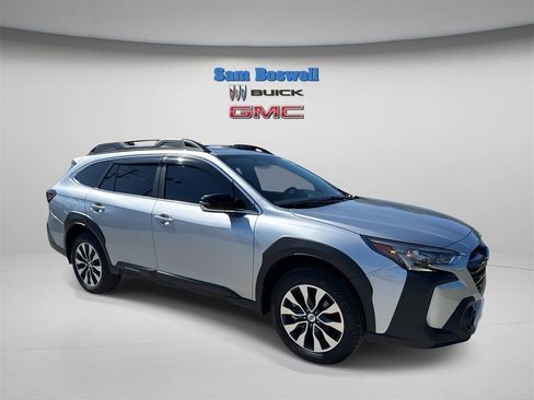 Used 2025 Subaru Outback Limited w/ Popular Package #2 image 4