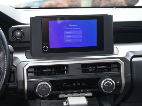 Used 2026 Toyota Tacoma SR5 image 15