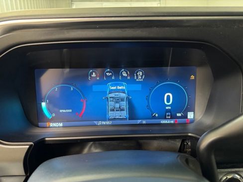 Used 2023 Ford F450 Limited w/ FX4 Off-Road Package image 32