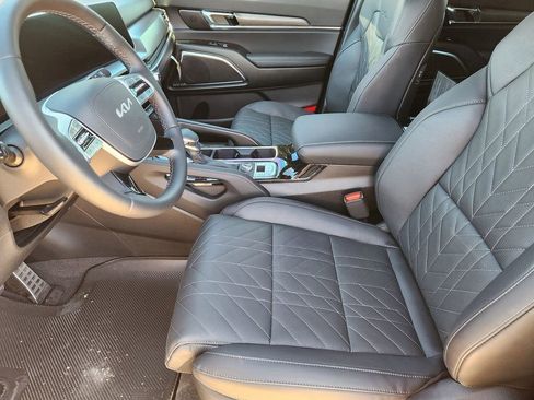 New 2025 Kia Telluride SX Prestige X-Line AWD/4WD image 9