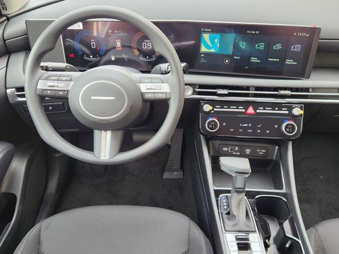 New 2026 Hyundai Tucson SEL FWD image 25