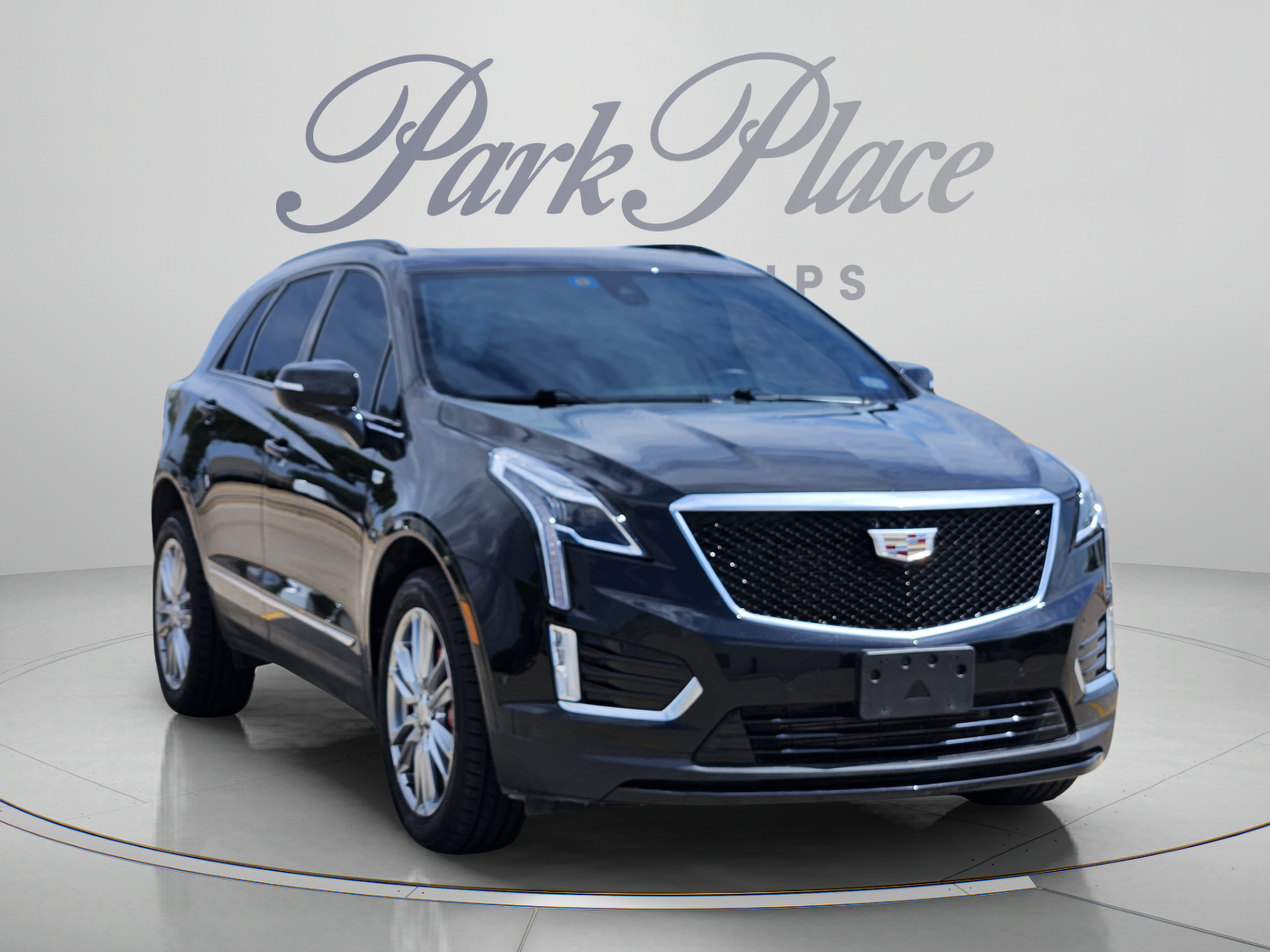 Used 2023 Cadillac XT5 Sportv w/ Technology Package AWD/4WD image 4