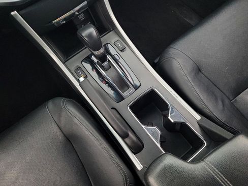 Used 2015 Honda Accord EX-L image 26