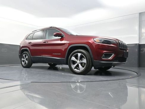 Used 2020 Jeep Cherokee Limited AWD/4WD image 19