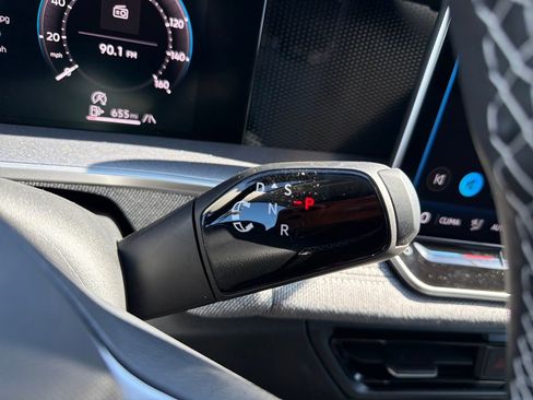 New 2026 Volkswagen Tiguan S image 21