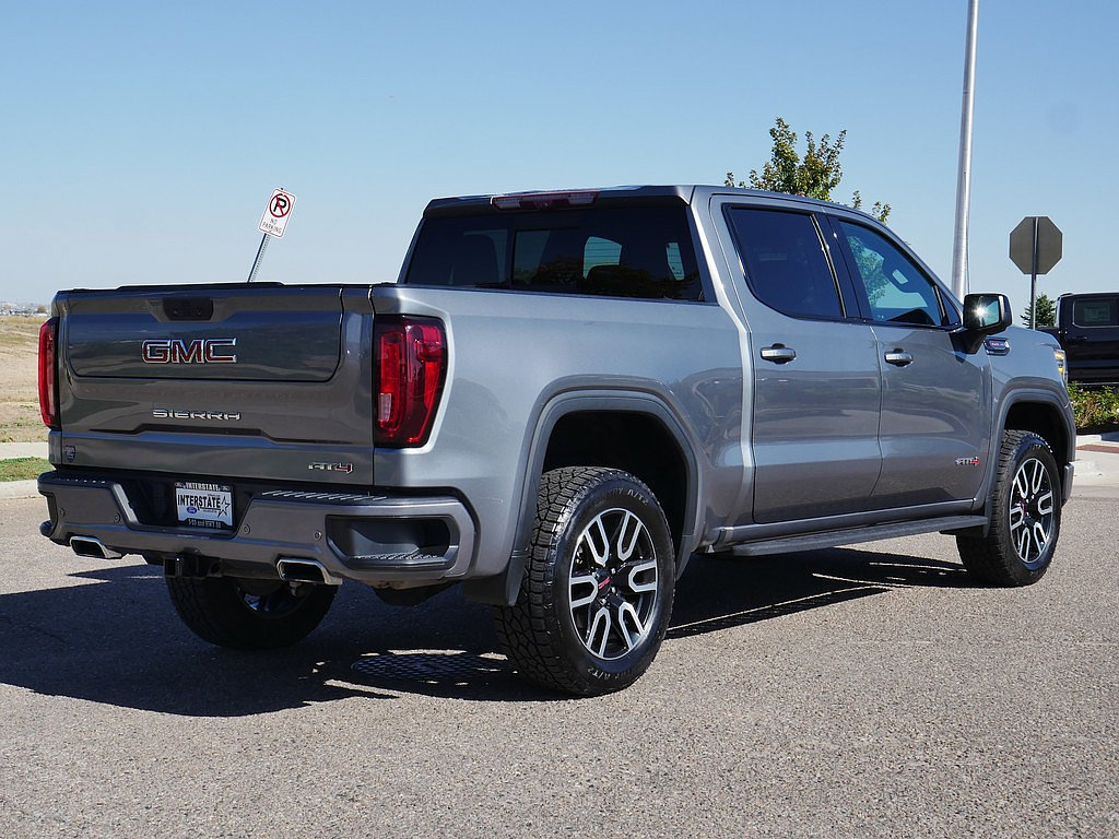 Used 2021 GMC Sierra 1500 AT4 w/ AT4 Premium Package AWD/4WD image 5