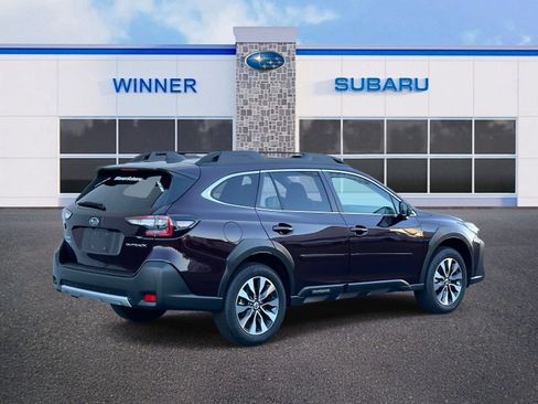 Certified 2025 Subaru Outback Limited AWD/4WD image 5