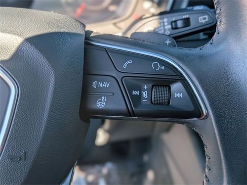 Used 2019 Audi A4 2.0T allroad Premium Plus w/ Premium Plus Package image 17