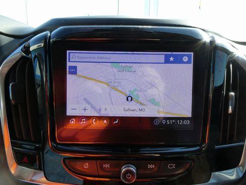 Used 2021 Chevrolet Traverse RS image 31