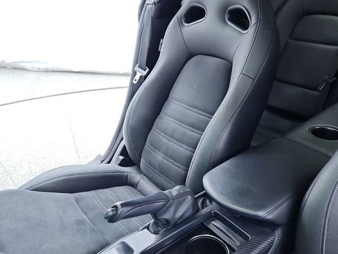 Used 2019 Nissan GT-R image 44