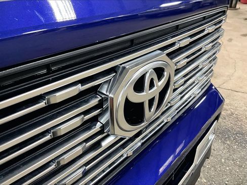 Used 2024 Toyota Tacoma Limited image 26