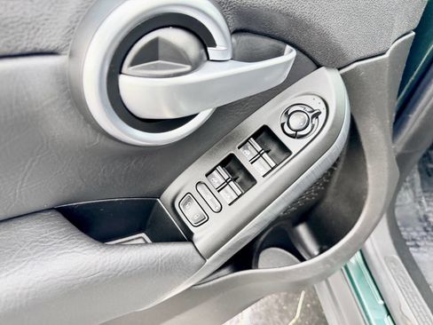 Used 2016 FIAT 500X Trekking image 11