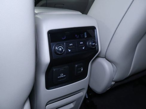 Used 2019 GMC Acadia Denali w/ Technology Package image 17