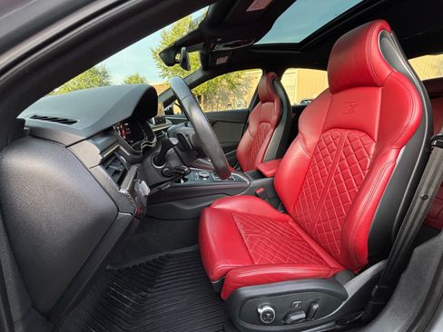 Used 2019 Audi S4 Premium Plus w/ Premium Plus Package AWD/4WD image 12