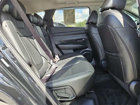Used 2025 Hyundai Tucson SEL image 32