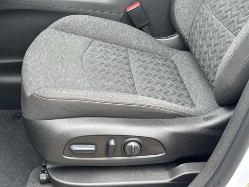 Certified 2023 Chevrolet Equinox LT image 16