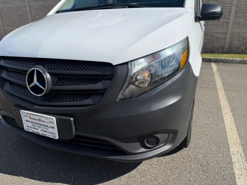 Used 2019 Mercedes-Benz Metris image 12