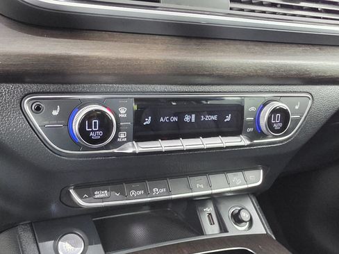 Certified 2024 Audi Q5 2.0T Premium AWD/4WD image 30