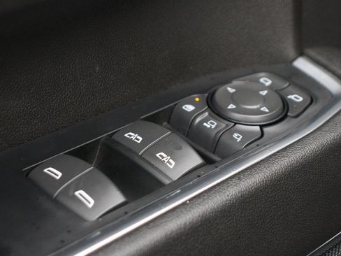 Used 2024 Chevrolet Silverado 2500 LTZ w/ LTZ Convenience Package image 16