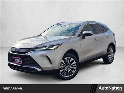 Used 2021 Toyota Venza XLE w/ Softex Package