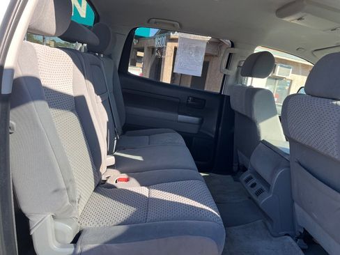 Used 2011 Toyota Tundra 4x4 CrewMax image 15