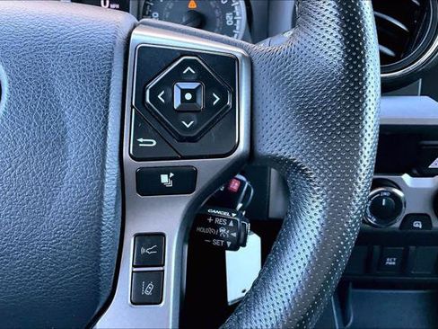 Certified 2019 Toyota Tacoma SR5 image 25