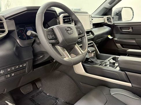 New 2026 Toyota Tundra SR5 AWD/4WD image 12