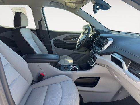 Used 2023 GMC Terrain SLE w/ Driver Convenience Package image 15