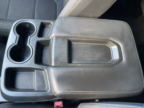 Used 2020 GMC Sierra 1500 SLE w/ SLE Value Package image 29