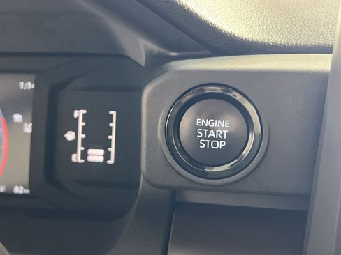 Used 2024 Toyota Tacoma SR5 image 33